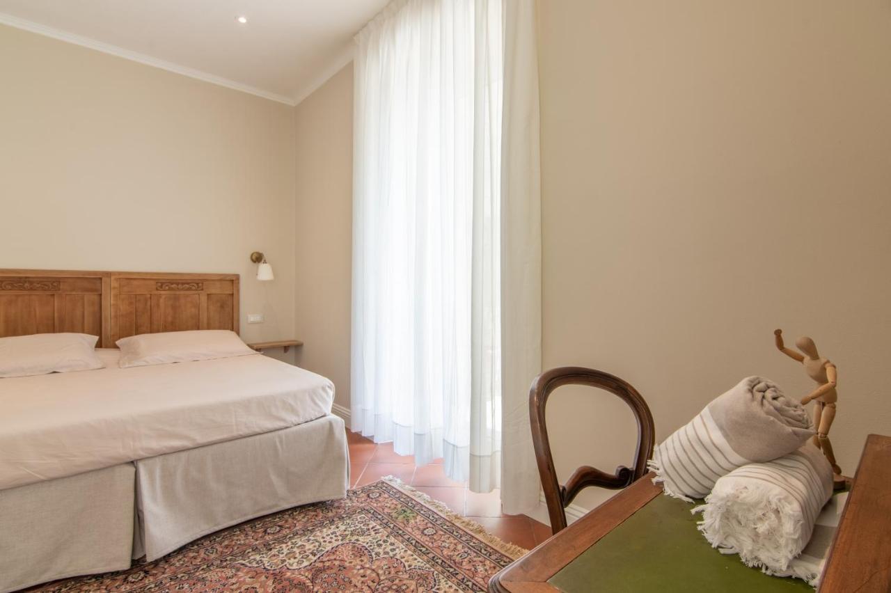 B&B Villa Eden Jacuzzi Pool โดมาโซ ภายนอก รูปภาพ